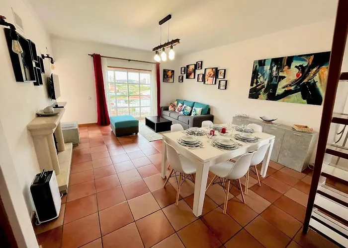 Apartman Sun & Zen - Spacious And Sunny São Martinho do Porto
